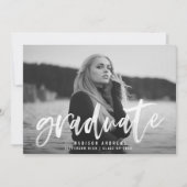 Moderne White Brush Script Graduation Party Einladung (Vorderseite)