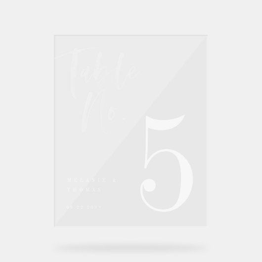 Moderne White Brush Script Hochzeitsschrift Tischn Acrylschild (Vorderseite)