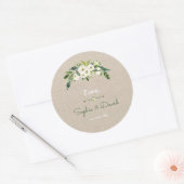 Moderne White Floral Burlap Handwriting Hochzeit Runder Aufkleber (Umschlag)