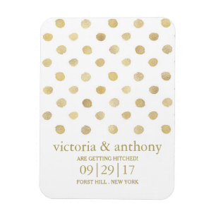 Moderne White & Gold Polka Dots Save the Date Magnet