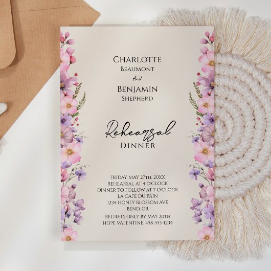 Moderne Wildblume Beige Hochzeit Probe Dinner Einladung
