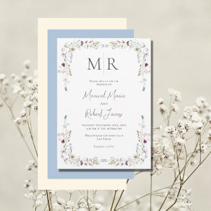 Moderne Wildblumen Monogram Blue Wedding Einladung