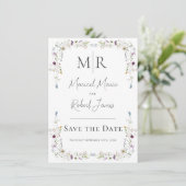 Moderne Wildblumen Monogram White Wedding Save The Date (Stehend Vorderseite)