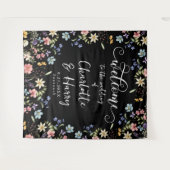 Moderne Wildblumen Schwarze Hochzeit Begrüßungsgru Wandteppich (Vorderseite (Horizontal))