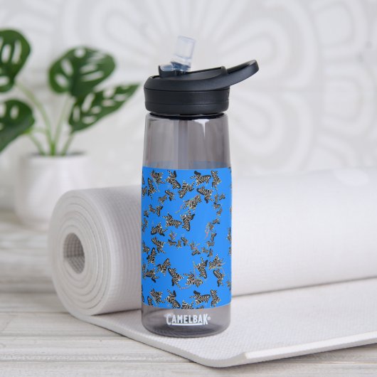 Moderne wilde blaue Zebra Trinkflasche (Yoga (gedreht))