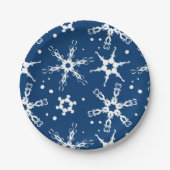 Moderne Winterferienplatte Snowflake Pappteller (Vorderseite)