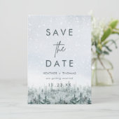 Moderne Winterwald-Hochzeit Save the Date (Stehend Vorderseite)