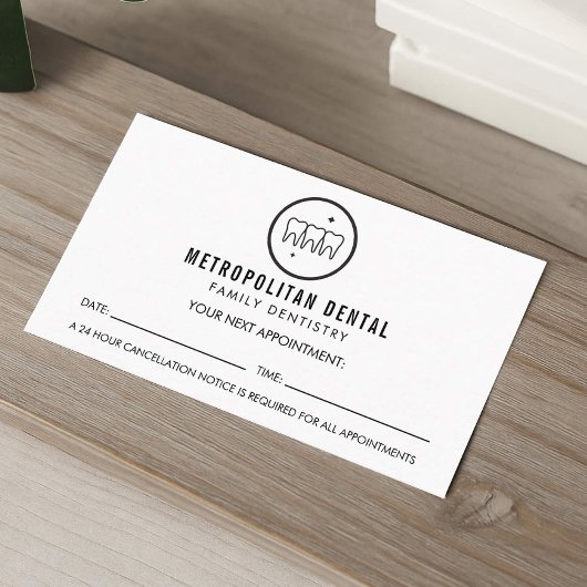 Moderne Zahnärztin zisst Schwarzes Logo Ernennung Visitenkarte