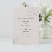 Moderne zarte Blush Pink Blues Hochzeit Einladung (Stehend Vorderseite)