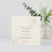 Moderne, zarte Eggshell Floral Wedding (Stehend Vorderseite)
