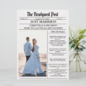 Moderne Zeitungsausgabe gerade verheiratet Ankündi Einladung (Stehend Vorderseite)