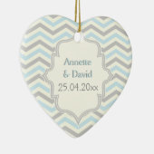 Moderne Zickzack Muster in Blau, Grau und Elfenbei Keramik Ornament (Rechts)