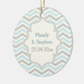 Moderne Zickzack Muster in Blau, Grau und Elfenbei Keramikornament (Links)