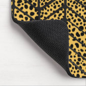 Moderne Zigzag Zickzack Cheetah Animal Print Mousepad (Ecke)