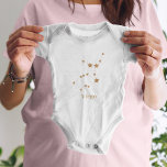 Moderne Zodiac Sign Gold Virginia | Element Erde Baby Strampler<br><div class="desc">Moderne Zodiac Sign Gold Virginia | Element Erde</div>