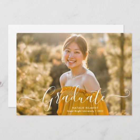 Moderner Abschluss für das White Script-Graduate-F Ankündigung (Vorne/Hinten)