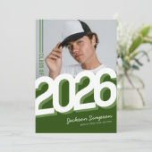 Moderner Abschluss für grüne Typografie Einladung (Stehend Vorderseite)