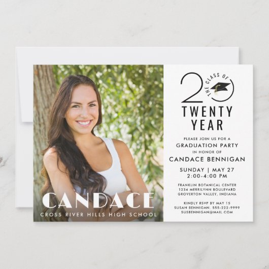 Moderner Abschluss Stilvolles Class Year Foto Einladung (Vorderseite)