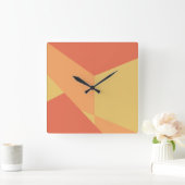 Moderner abstrakt orangefarbener geometrischer Far Quadratische Wanduhr (Zuhause)