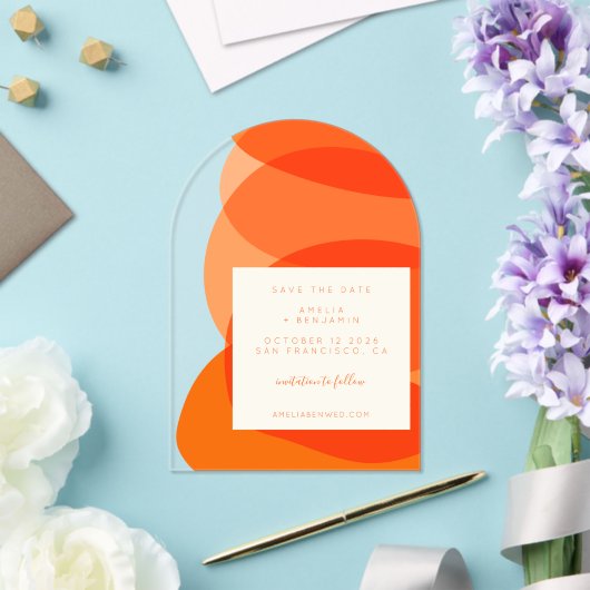 Moderner Abstrakter Orange Einzigartiger Bogen Sav Acryleinladungen (Insitu (Hochzeit))