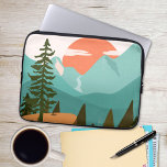 Moderner Abstrakter Wald, Gebirge und Sonnenaufgan Laptopschutzhülle<br><div class="desc">Dieser moderne Abstrakte Wald,  die Berge und der Sunrise Laptop-Ärmel ist ideal für Ihre neue Vintage Landschaftsthemenkollektion. Auch perfekt für Geschenke für Naturliebhaber,  Wanderfreunde und Reisende.</div>