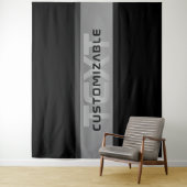 Moderner, anpassbarer Layierter Text | Schwarz & G Wandteppich (Beispiel)