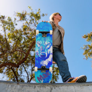 Moderner aquamarin-grüner Wolf Skateboard