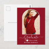 Moderner Arch Cap Calligraphy Roter Abschluss Postkarte (Vorne/Hinten)