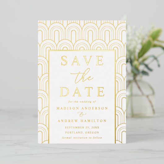 Moderner Arch Deko Wedding Save the Date Folieneinladung (Stehend vorne)