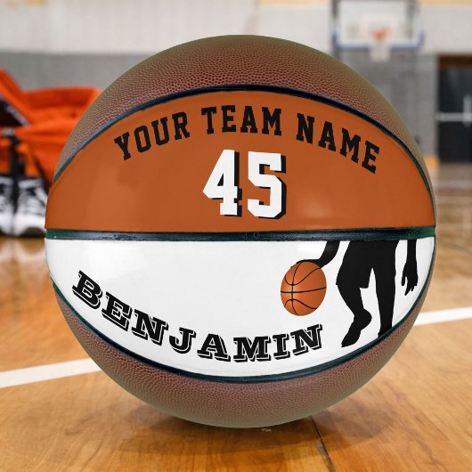 Moderner Basketball mit Teamname