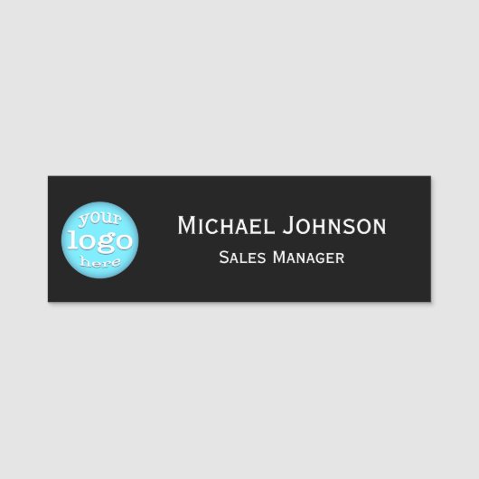 Moderner Beruflicher Firmenlogomitarbeiter Namensschild (Vorderseite)