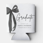 Moderner Black Bow Coquette Graduate Abschluss Dosenkühler (Rückseite)