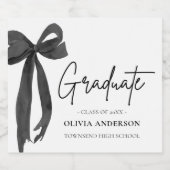Moderner Black Bow Coquette Graduate Abschluss Schaumweinetikett (Einzelnes Label)