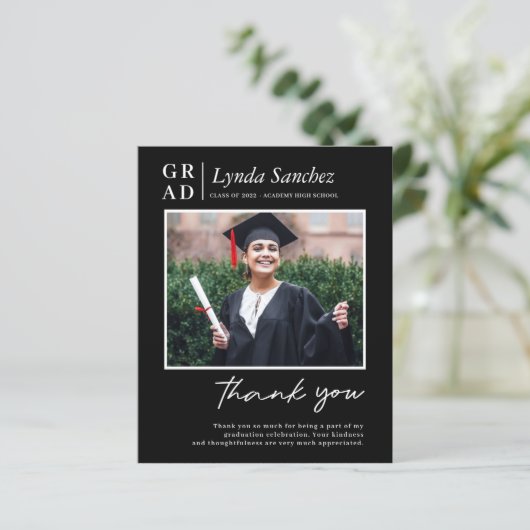 Moderner Black Script Foto Abschluss Vielen Dank (Stehend Vorderseite)