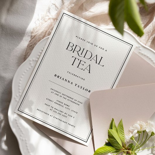 Moderner Black & White Bridal Tee Einladung