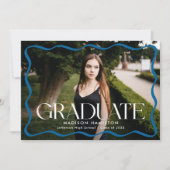 Moderner Blue Wavy Frame Graduate Foto Abschluss Ankündigung (Vorderseite)