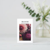 Moderner Blumen-QR-Code Visitenkarte (Stehend Vorderseite)