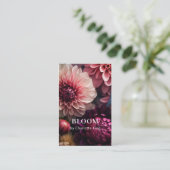 Moderner Blumen-QR-Code Visitenkarte (Stehend Vorderseite)