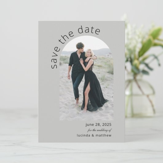 Moderner Bogengang Save the Date mit Foto- und QR- (Stehend Vorderseite)
