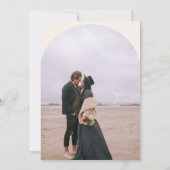 Moderner Bohnoarch 2 Fotos Hochzeit Elfenbeingrau Einladung (Rückseite)