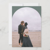 Moderner Boho arch 2 Fotos Hochzeitstag Salbei Einladung (Rückseite)
