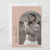 Moderner Boho Arch Salmon Graduate Foto Abschluss Ankündigung (Vorderseite)