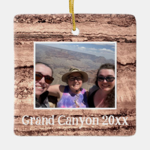 Moderner brauner beige Sepa verbrannter orangerer  Keramikornament