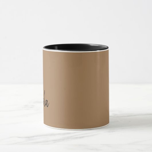 Moderner brauner individuelle Name Tasse (Zentrum)