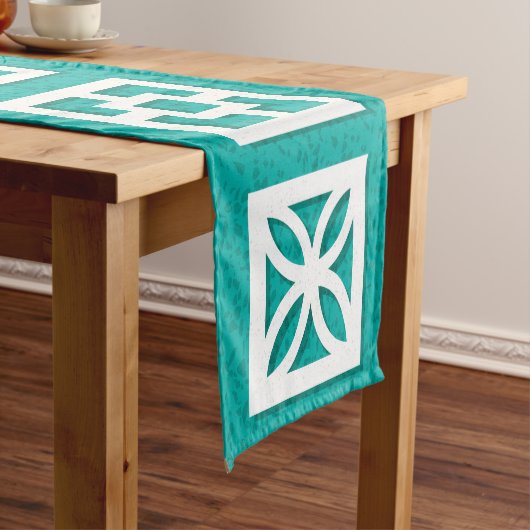 Moderner Breeze Block Aqua Runner Kurzer Tischläufer (Beispiel)