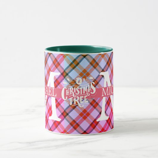 Moderner Buffalo-Karierter Monogram-Weihnachtsfeie Tasse (Zentrum)