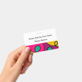 Moderner bunter Kindertagesstätte-Name Ausweis (Handheld)