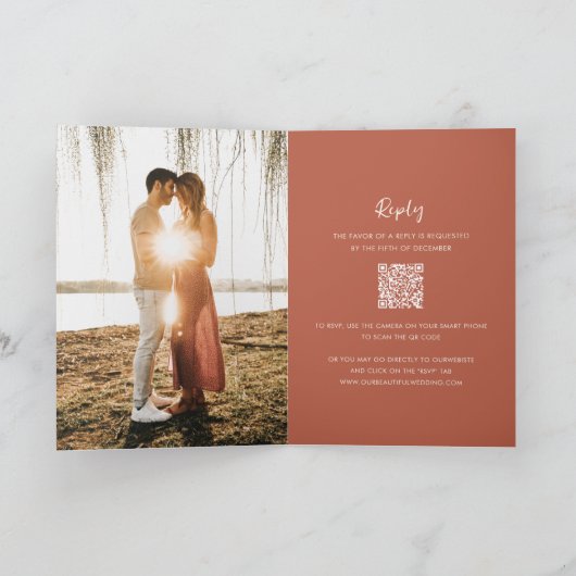 Moderner Burnt Orange QR Code Einfache Hochzeit Einladung (Innenseite)