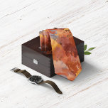 Moderner Chic Abstrakt Terracotta Rost Brown Krawatte<br><div class="desc">Moderne Abstrakte Terracotta Rust Brown Men's Necktie mit einem warmen Muster herbstlicher Erdtöne in Rost-,  Terrakotta-,  Safrongelb-,  Rose- und Tontönen. Ideal für Ihre trendige Ästhetik.</div>