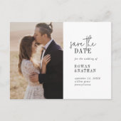 Moderner Chic Black and White QR Code Save the Dat Einladungspostkarte (Vorderseite)